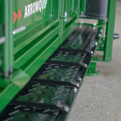 Arrowlock 88 Series Cattle Squeeze Chute- Call for Pricing