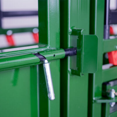 Arrowlock 88 Series Cattle Squeeze Chute- Call for Pricing